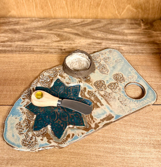 Chic cheese platter with bowl for fig jam